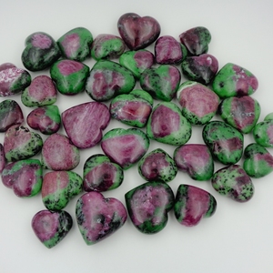 หินควอตซ์คริสตัลธรรมชาติรูปหัวใจทับทิม zoisite หินกึ่งมีค่าคุณภาพสูงสำหรับฮวงจุ้ยรักการรักษาเจ็ดจักระงานฝีมือ - Product Image 2