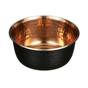 Tazón de cobre martillado en negro Diseño elegante para el hogar o el hotel Decoración de mesa de tamaño estándar para servir sopa de ensalada de frutas - Product Image 1