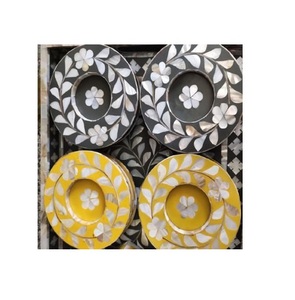 Sous-verre en pierre incrustée de nacre et pour une taille personnalisée et une forme ronde et un support pour la maison et les cadeaux - Product Image 3