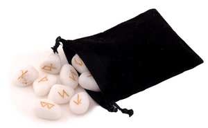 Ensemble de 25 pierres précieuses d'agate blanche faites à la main Elder Futhark Rune sculptée Reiki Healing Chakra Balance Feng Shui Gravé Lettres Pierre - Product Image 4