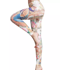 Venta caliente Nueva llegada Pantalones de Yoga de alta calidad para mujer Leggings con estampado de calidad estándar con logotipo de cintura media Directo Bangladesh - Product Image 1