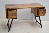 Mesa Consola Moderna de Metal Industrial y Madera Sólida Hecha a Mano, Duradera y de Lujo para el Pasillo o Sala de Estar