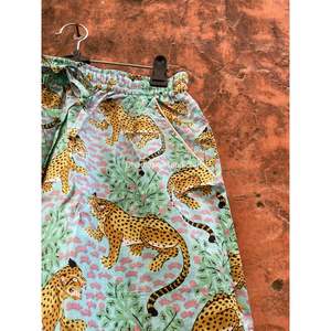 Ensemble court en coton personnalisé pour femmes, short caraco deux pièces en gros, vêtements de nuit à taille élastique pour la plage ou l'été - Product Image 5