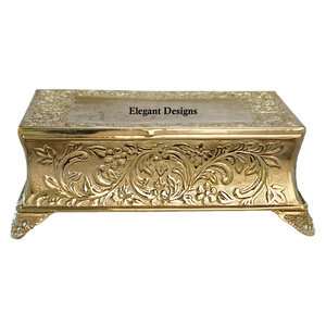 แท่นวางเค้กชุบทองหรูหราทำด้วยมืออุปกรณ์ตกแต่งเค้ก - Product Image 1