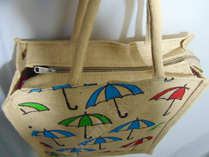 กระเป๋าโท้ทผ้าปอกระเจาพิมพ์ลายเชอร์รี่รีไซเคิลรักษ์โลก Lowellcraft.com พร้อมซิปปิดและขอบตกแต่ง (12" กว้าง x 14" สูง x 5" ลึก) มีสินค้าพร้อมส่ง - Product Image 3