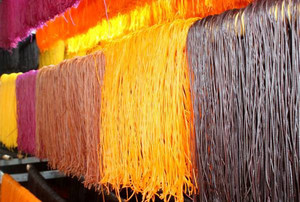 NOUILLES DE RIZ COLORÉES À LA MAIN DU VIETNAM | COLORANT À BASE DE VÉGÉTAL | PRODUIT DE QUALITÉ D'EXPORTATION POUR L'INDUSTRIE ALIMENTAIRE - Product Image 3