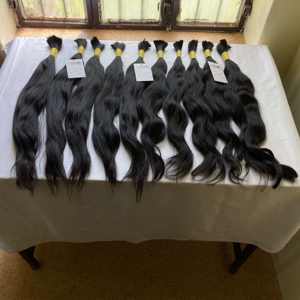 Extensiones de cabello humano brasileño para mujer, cabello sin procesar con cutícula, rizado virgen, trenzado, 100% de alta calidad, venta al por mayor de fábrica - Product Image 1