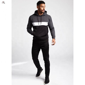 Ensemble de survêtement unisexe en molleton imprimé personnalisé en polyester/coton avec capuche pour l'hiver – Collection Mode - Product Image 1