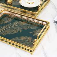 Plateau carré de style américain, finition laquée, élégant, décoratif, écologique, durable, pour les fêtes et l'hôtellerie, or et noir, vente chaude