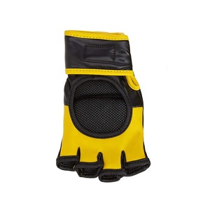 Los guantes de boxeo OEM personalizables de cuero PU con agarre de muñeca al por mayor para lucha mixta al aire libre - Product Image 3