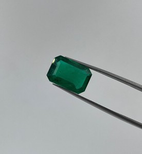 Esmeralda Natural para fabricación de joyas, esmeralda de alta calidad, corte octagonal, 3,97 ct - Product Image 1