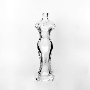 Botella de licor de ron con forma de mujer, botella de cristal de Tequila con tapa de corcho de vidrio, 500ml, precio de fábrica - Product Image 1
