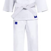 Usine directe de haute qualité Logo personnalisé Taekwondo Arts martiaux porter OEM costumes de karaté y compris la ceinture vente en gros