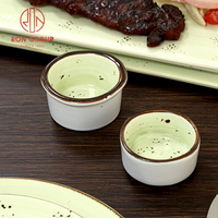 Petits plats en céramique vintage incassables pour restaurant, design olivier, bols à sauce soja et coupelles à trempette en porcelaine