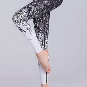 <b>Hot</b> Sale New 2024 Custom Digital Printing Formal Knitted Fashioned Customized Women High Waist <b>Leggings</b> Gym Yoga - Product Image 2