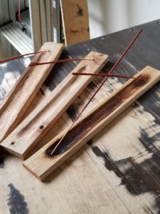 Tapa de incienso de madera, quemador de palo para uso doméstico, hotel y bar, producto de uso diario hecho en artesanía de la India - Product Image 6