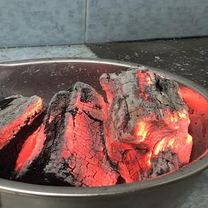 HARD WOOD CHARCOAL NATURAL WOOD CHARCOAL CAMP FIRE GRILL, BBQ GRILL BEST SELLER AND BEST PRICES IN Invercargill NEWZEALAND - Product Image 1