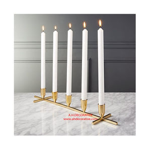 Portavelas de Metal para decoración de oficina, iluminación de boda y fiesta, candelero hecho a mano decorado en acabado dorado - Product Image 1