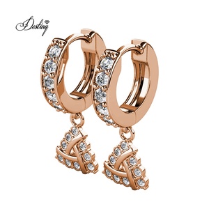 Pendientes Geométricos Triangulares con Cristales de Swarovski, Hipoalergénicos, <span class=keywords><strong>Plata</strong></span> de Ley 925 Daisini - Product Image 3