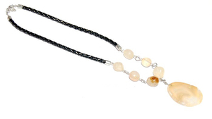 Fournisseur de colliers en tranches d'agate jaune clair : Collier en tranches d'agate jaune clair à vendre - Product Image 2