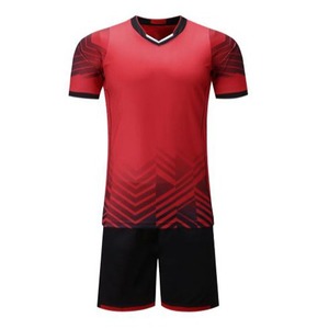Camiseta de manga corta y pantalones de poliéster con impresión por sublimación personalizada, camisetas de secado rápido, uniformes de fútbol, venta al por mayor - Product Image 4