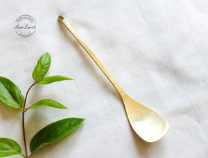 Cuillère à thé en métal en laiton de meilleure qualité avec long manche accessoire de cuisine martelé fini mat - Product Image 3