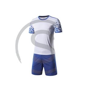 Uniforme de football pour hommes de haute qualité confortable dernier Style Sublimation porter respirant séchage rapide 100% Polyester couleur personnalisée - Product Image 1