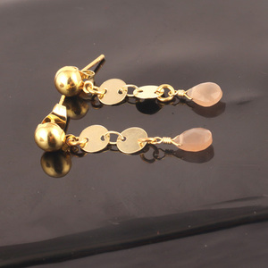 Elegante piedra lunar de melocotón con doble moneda enlace pendiente de gota de Latón chapado en oro hecho a mano Boho joyería colgante para mujer - Product Image 2