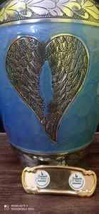 Fournitures funéraires d'urne de crémation en laiton d'ailes d'ange de Style américain de haute qualité par Brassworld India - Product Image 2