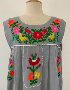 Classique noir brodé coupe ample longue longueur caftan robe avec belle broderie noir et blanc vêtements d'été femmes caftan - Product Image 2