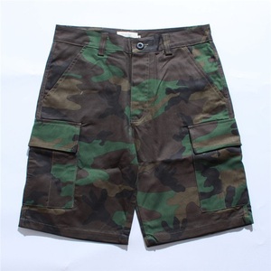 Shorts camouflage pour garçons, shorts cargo pour hommes grandes tailles, streetwear, multi-poches, pantalons courts amples, décontractés pour hommes - Product Image 3