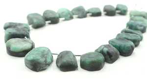 20ชิ้นพลอยมรกตสีเขียวธรรมชาติชุดหินประจำเดือนมีนาคมสำหรับทำเครื่องประดับหินหยาบที่ไม่ผ่านการบำบัด - Product Image 2