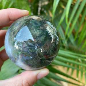 Esferas de cristal de cuarzo de ágata de musgo de calidad Premium hermoso patrón curativo piedras preciosas pulidas para decoración del hogar - Product Image 1