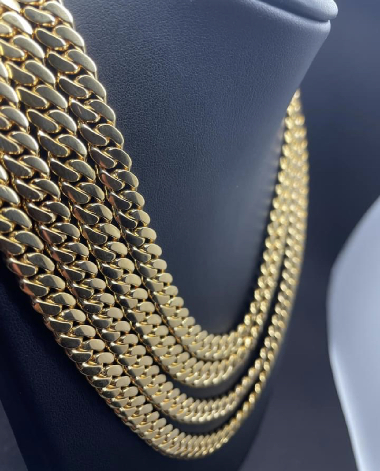 Italian Made 10k Pure Semi-solid + 