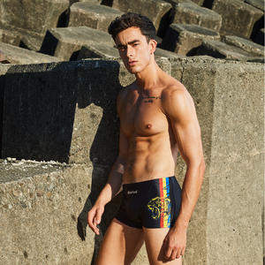 Shorts de bain pour hommes, sur mesure, style fitness, coupe carrée, en gros - Product Image 3