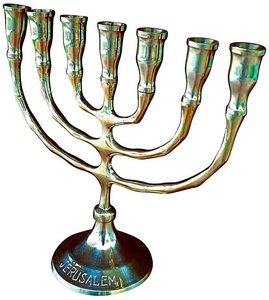 Top selling Polished brass menorah Religious Candle Holder at lowest price from Indian Manufacturer - Product Image 4