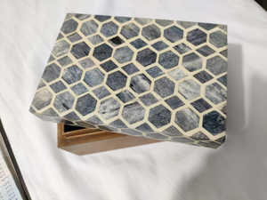 Caja de almacenamiento con incrustaciones de hueso de terciopelo verde oscuro azul negro hecho a mano de la mejor calidad del fabricante, caja de regalo de calidad rectangular para anillos - Product Image 6