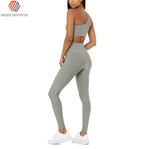 Ensemble de sport pour femmes en gros à prix abordable : Leggings de gym, course et yoga, tenue de fitness deux pièces - Product Image 4