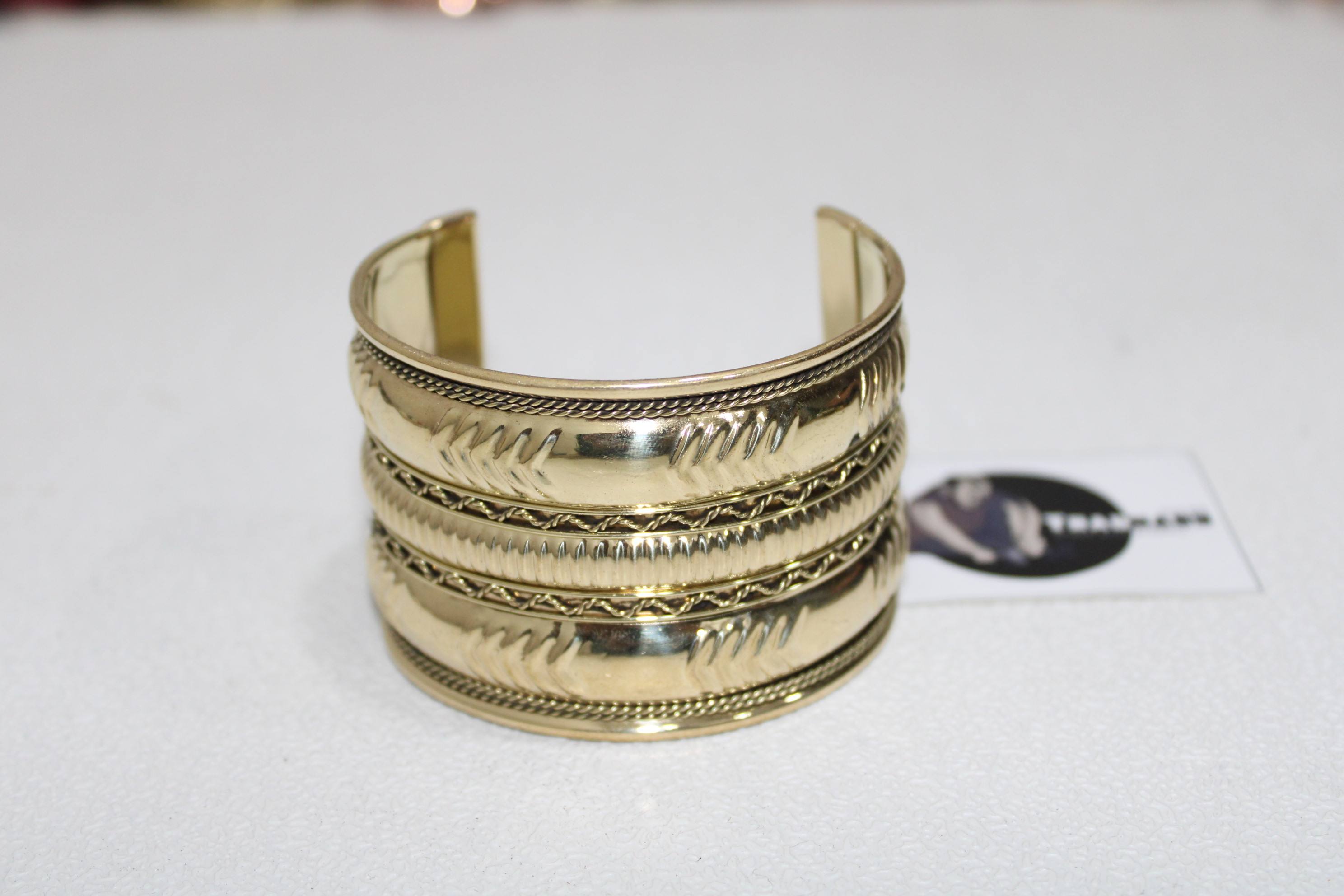 ทองเหลืองธรรมชาติ