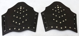 Protège-bras en cuir romain médiéval noir, déguisement médiéval Viking, protège-poignet de couleur noire - Product Image 5