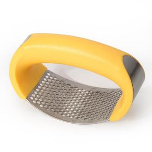 OEM cocina Gadget Rocker ajo trituradora <span class=keywords><strong>exprimidor</strong></span> 18/8 Acero inoxidable ajo prensa con mango - Product Image 2