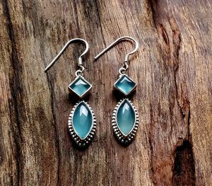 Boucles d'oreilles pendantes en argent sterling faites à la main boucles d'oreilles en calcédoine bleue du fournisseur de bijoux indiens beauté en pierre naturelle - Product Image 3