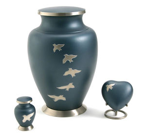 Crment en laiton antique, design floral rose, pour adultes - Product Image 4