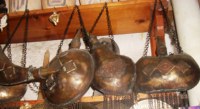 Flacon à eau décoratif en étain de style européen antique, en alliage de laiton/cuivre, technique de moulage, finition patine vieillie, fabrication sur mesure