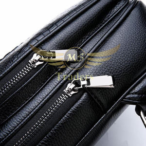 2023 Crocodile Alligator motif style poitrine sac en cuir Pu durable et à la mode bandoulière sac à bandoulière léger hommes femmes - Product Image 4