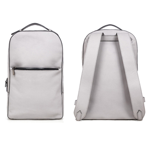 Sac à dos pour ordinateur portable en cuir véritable blanc de qualité supérieure pour femme, motif léopard, bandoulière arquée, idéal pour l'extérieur - Product Image 1