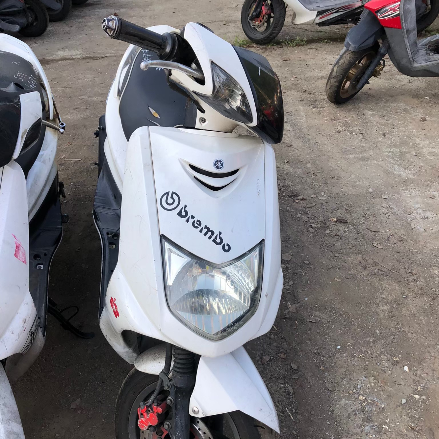 Motocicleta de segunda mano, scooter de Taiwán, YAMAHA CYGNUS gryphis, disponible