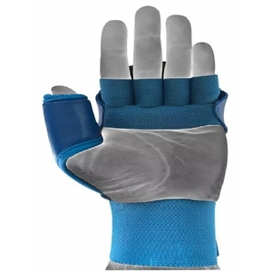 Gants de boxe MMA en cuir PVC de haute qualité Logo personnalisé Demi-doigts Art martial Euiptments - Product Image 2