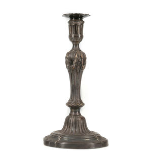 Soporte de portavelas cónico de candelabro en relieve de aluminio fundido de metal de cobre antiguo - Product Image 1