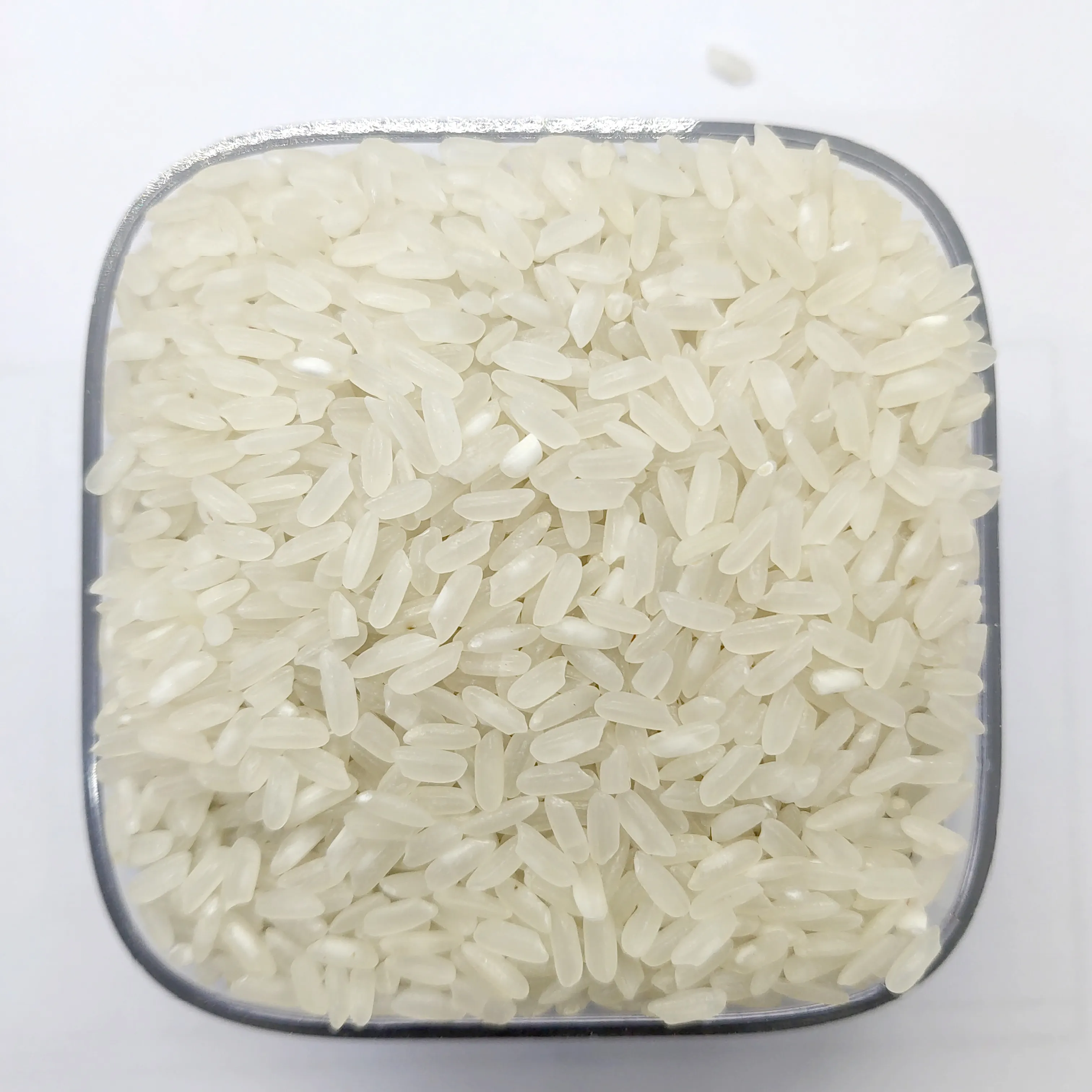 Kualitas Tinggi 2% Broken Medium Grain White Rice dengan 25Kg 50 Kg PP Bags Kemasan Kustom dari Vietnam